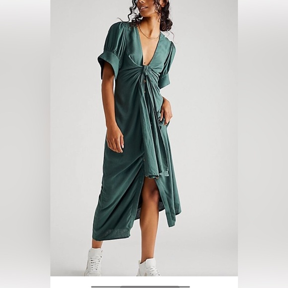 Free People Dresses & Skirts - Free people Vintage Summer Midi Dress - size small - forest green